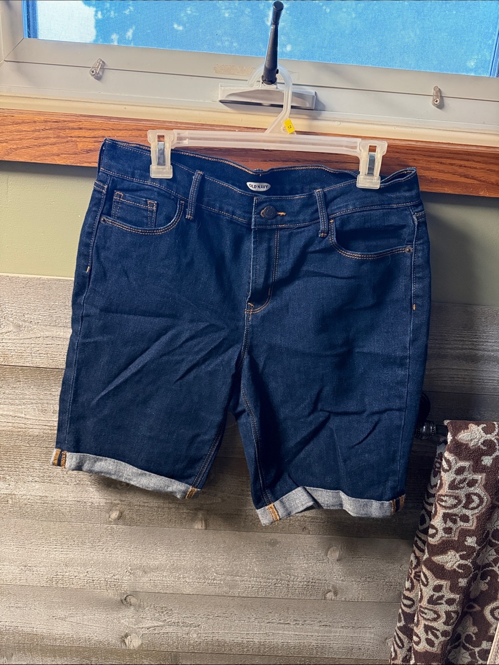 Old Navy Dark Blue Denim Women's Rolled Cuff Shorts